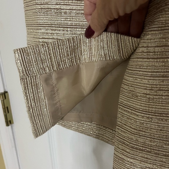 Like new Talbots gold shimmer skirt - Picture 4 of 8
